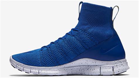 Blaue Schuhe von Nike mit Flyknit 